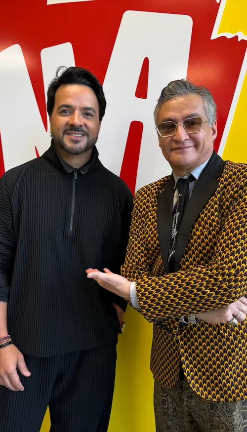 Luis Fonsi : chez Latina comme à la maison !