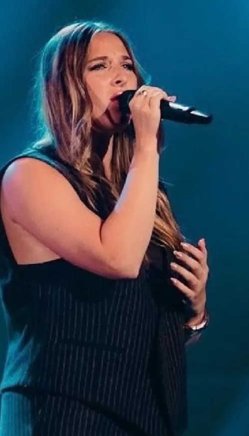 Héléna veut faire une pause après sa tournée