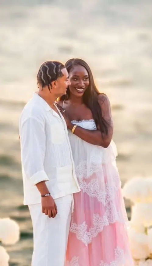 RK demande (enfin !) Aya Nakamura en mariage !