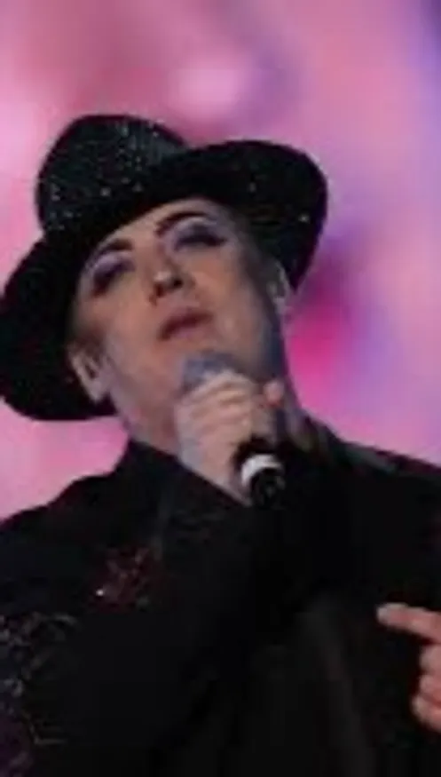 Boy George officiellement candidat à l'Eurovision... et il ne sera...