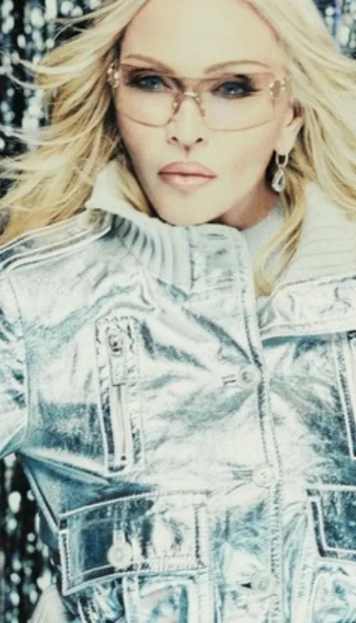 Madonna rend hommage à son frère décédé sur "Confessions II"