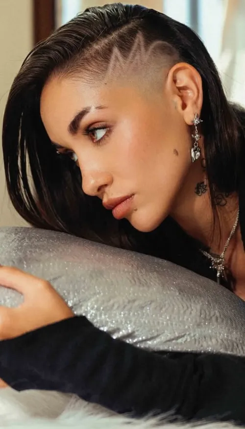 María Becerra se lâche avec Jere Klein, Lucky Brown et XROSS