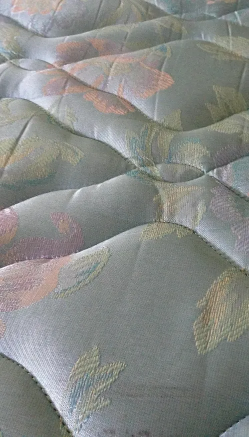 Et si nos vieux matelas servaient d’isolant ?