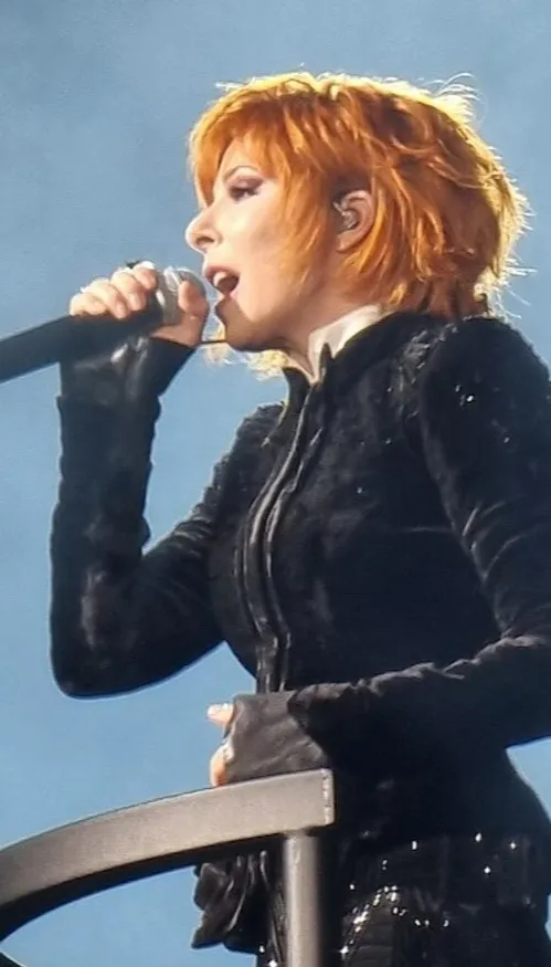 Mylène Farmer prépare son retour avec un nouveau single