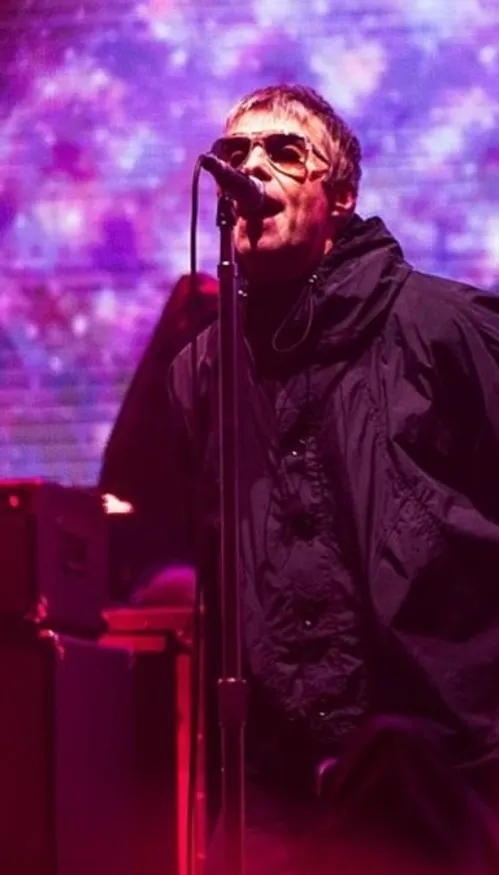 Oasis œuvrerait à la réconciliation des membres de New Order