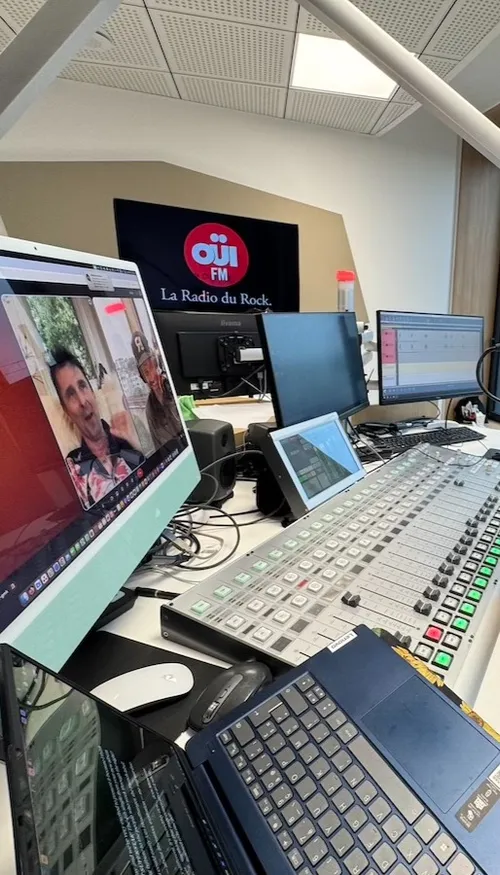 Matthew Bellamy sur Oüi FM à l’occasion de la sortie de l’abum "The...