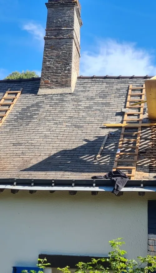 L’entreprise Morfoise recrute un Charpentier traditionnel /...