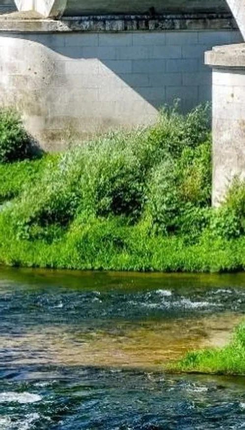 Sécheresse : les premières restrictions d'eau entrent en vigueur en...